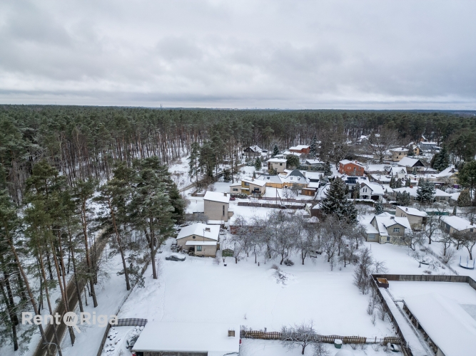 Объявление. Piedāvājumā ir skaists, taisnstūrveida zemes gabals vienā no patīkamākajiem privātmāju rajoniem, un Цена: 70000 EUR Foto #1