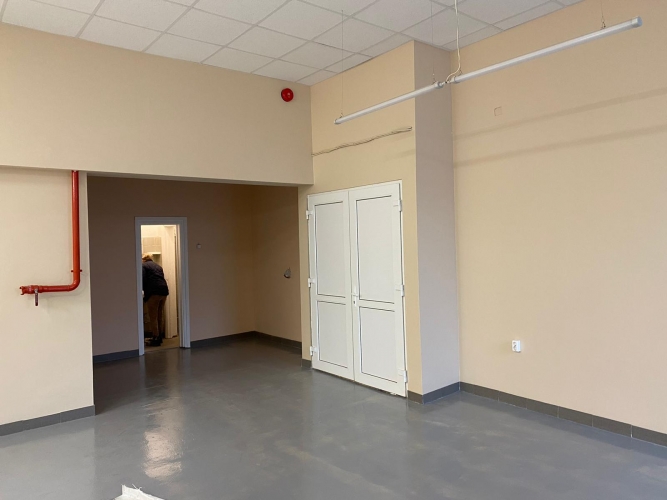 Объявление. Apsildāmas ražošanas vai noliktavas telpas.  - viena liela telpa; - tikko izremontēta; - plašas Цена: 400 EUR/мес. Foto #8