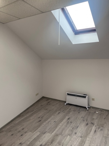 Sludinājumi. Tikko pēc remonta biroja telpas Krišjāņa Barona ielā 130, Rīgā.  Telpas ir gaišas, funkcionālas un Cena: 456 EUR/mēn Foto #7