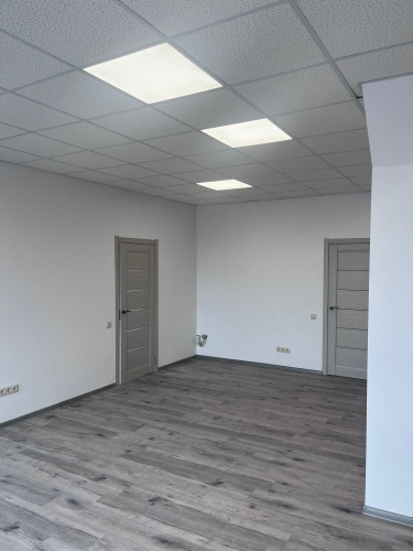 Sludinājumi. Tikko pēc remonta biroja telpas Krišjāņa Barona ielā 130, Rīgā.  Telpas ir gaišas, funkcionālas un Cena: 456 EUR/mēn Foto #5