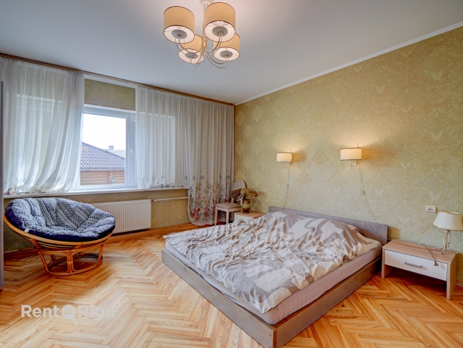 Sludinājumi. Tiek piedāvāta plaša un funkcionāla privātmāja Ogre ar lielu zemes gabalu. Īpašums izceļas ar Cena: 232000 EUR Foto #5