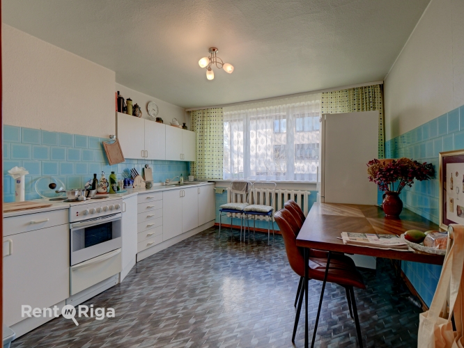 Sludinājumi. Tiek piedāvāta plaša un funkcionāla privātmāja Ogre ar lielu zemes gabalu. Īpašums izceļas ar Cena: 232000 EUR Foto #8