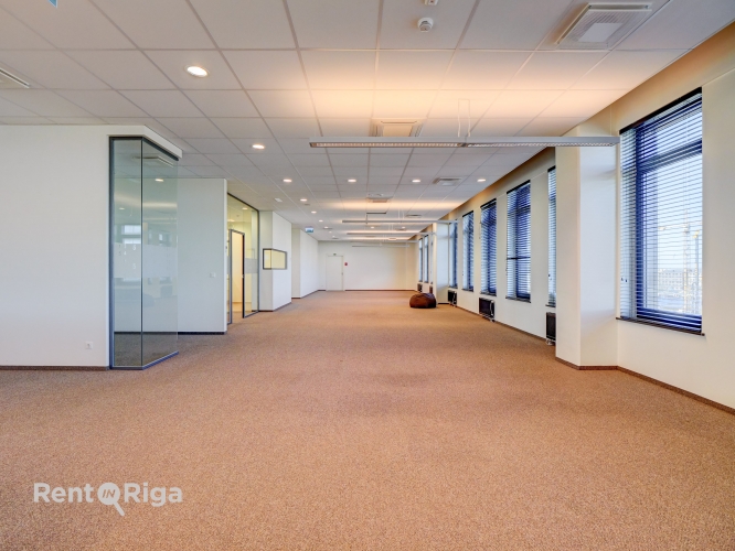 Объявление. Office space on the 7th floor of the office building Place Eleven.  The office building can be Цена: 22064 EUR/мес. Foto #7