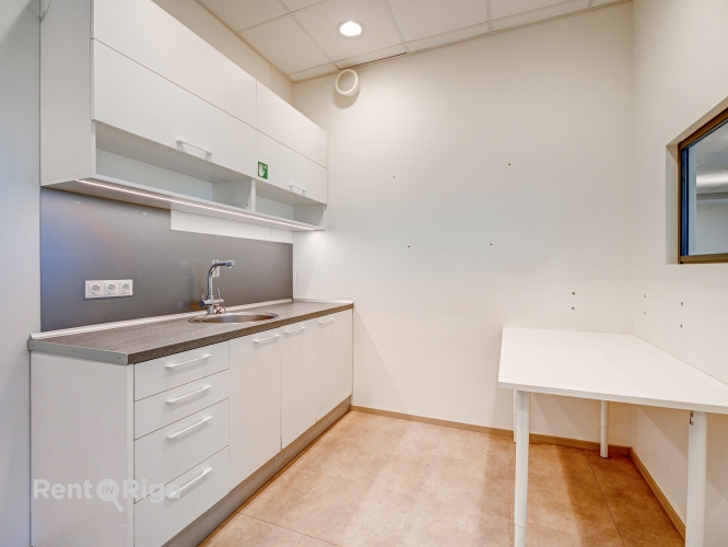 Объявление. Office space on the 7th floor of the office building Place Eleven.  The office building can be Цена: 22064 EUR/мес. Foto #9