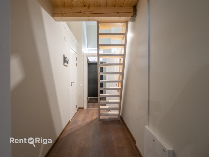 Sludinājumi. Pieejams unikāls lofta tipa dzīvoklis jaunajā projektā Katolu ielā 11  ar augstvērtīgu remontu, Cena: 850 EUR/mēn Foto #2