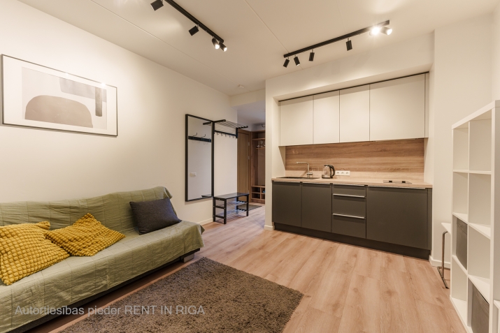 Объявление. Pārdošana moderns studio tipa dzīvoklis Klusajā centrā!  Klusais centrs ir iemīlēta rīdzinieku Цена: 98400 EUR Foto #2
