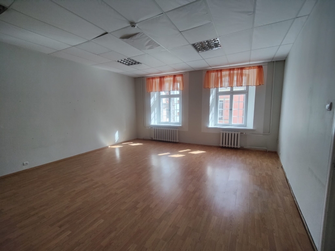 Объявление. Two office spaces in Old Riga.  The owner will renovate the premises, as well as replace the Цена: 296 EUR/мес. Foto #4