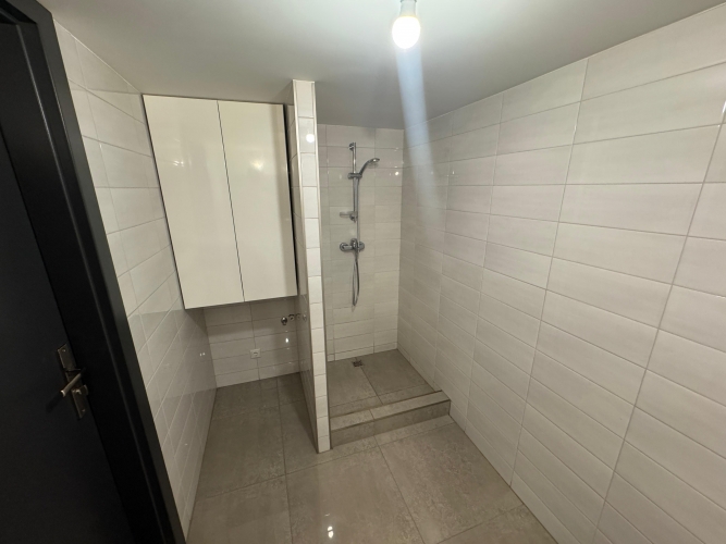 Объявление. Квартира в стиле лофт в жилом комплексе \'Kalnciema Quarter Residence\', Агенскалнс  Планировка: 1-й Цена: 700 EUR/мес. Foto #8