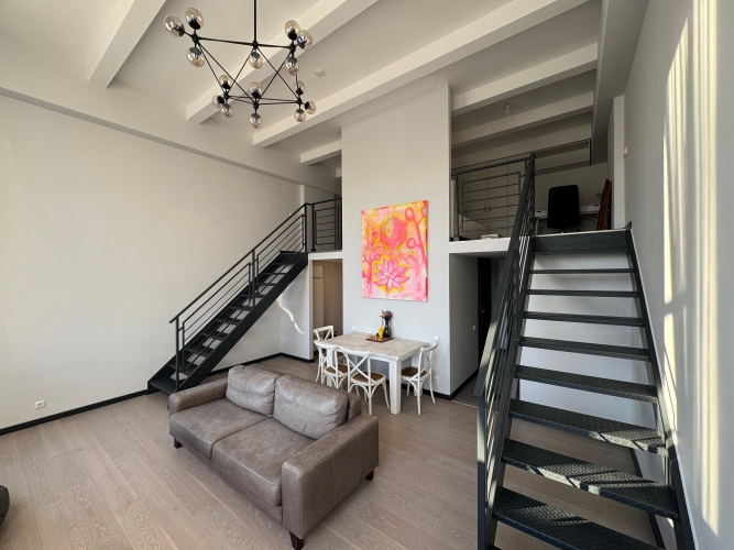 Объявление. Квартира в стиле лофт в жилом комплексе \'Kalnciema Quarter Residence\', Агенскалнс  Планировка: 1-й Цена: 700 EUR/мес. Foto #1