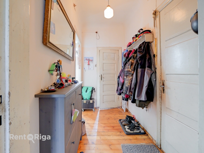 Sludinājumi. Māja ar potenciālu  vieta, kur var piepildīt gan ģimenes sapņus, gan investīciju ieceres.  Šis Cena: 225000 EUR Foto #9