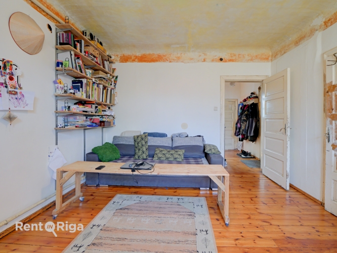 Sludinājumi. Māja ar potenciālu  vieta, kur var piepildīt gan ģimenes sapņus, gan investīciju ieceres.  Šis Cena: 225000 EUR Foto #3