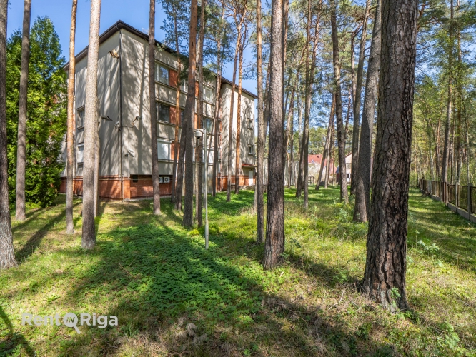 Sludinājumi. Kvalitatīva un fundamentāla ēka, kas lieliski piemērota senioru nama, medicīnas centra izveidei vai Cena: 628000 EUR Foto #2