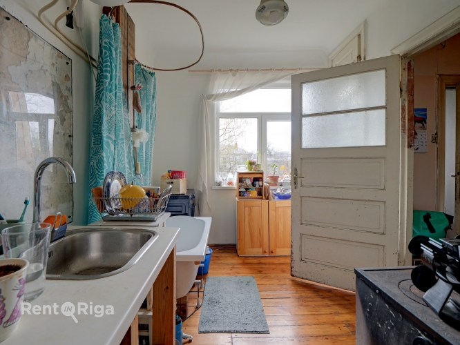 Sludinājumi. Māja ar potenciālu  vieta, kur var piepildīt gan ģimenes sapņus, gan investīciju ieceres.  Šis Cena: 225000 EUR Foto #7