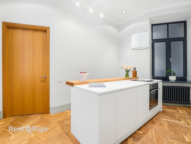 Sludinājumi. Pārdošanā divu istabu dzīvoklis Klusajā centrā  Elizabetes ielā.  Piedāvājumā dzīvoklis vienā no Cena: 142000 EUR Foto #9