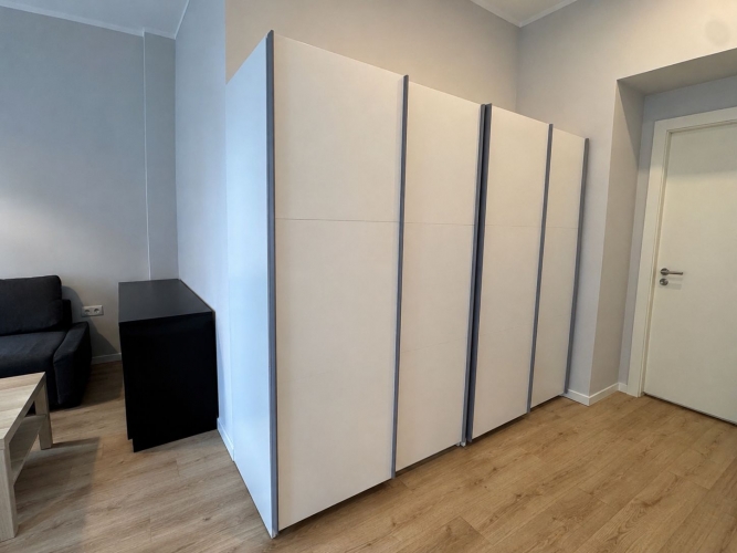 Sludinājumi. Studio dzīvoklis Aktīvajā centrā, Elizabetes ielā  Izīrē gaišu un mājīgu studio tipa dzīvokli Cena: 500 EUR/mēn Foto #7