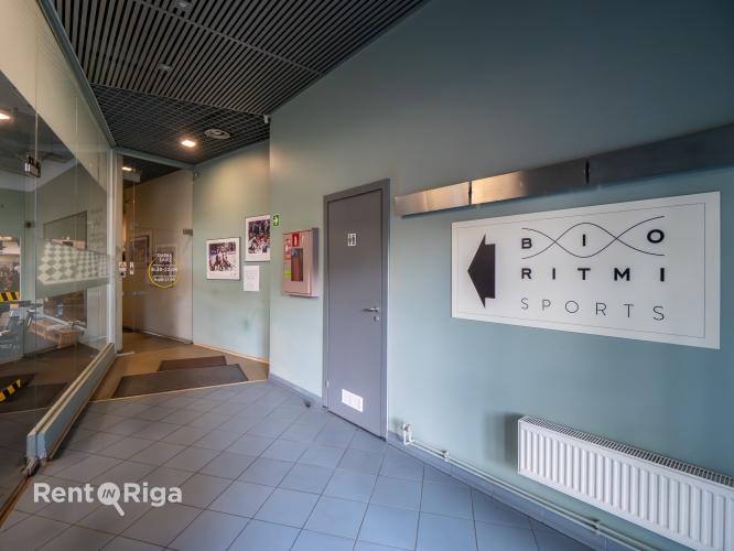 Sludinājumi. Iegādei tiek piedāvāta multifukncionāla ēka.  Ēkas platība 1420 m2; Zeme Akadēmijas iela 21 un Cena: 1.25e+06 EUR Foto #8