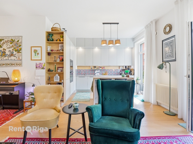 Объявление. Просторная трёхкомнатная квартира с отличной планировкой и террасой в Доме Магдалены. Большие окна Цена: 365000 EUR Foto #6