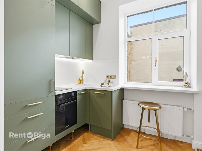Sludinājumi. Pārdod gaumīgu un pārdomātu 3 istabu dzīvokli, vienā no pieprasītākajām Rīgas centra vietām  Cena: 255000 EUR Foto #4