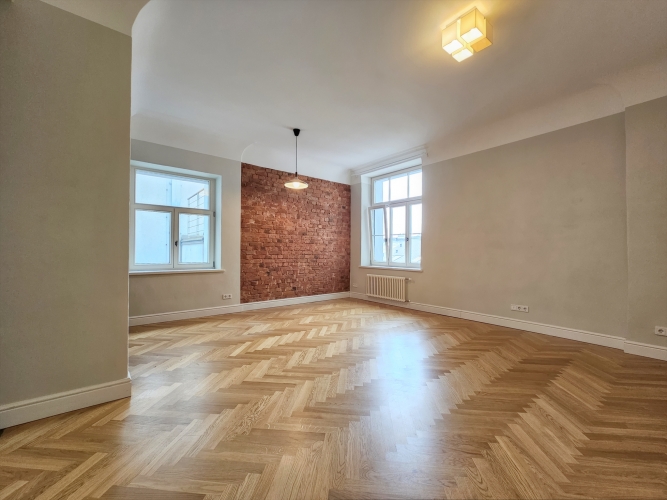 Объявление. 2-комнатная квартира в тихом центре в Skyhold Residence  Вы ищете отличную квартиру с удобным Цена: 850 EUR/мес. Foto #5