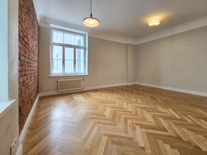 Объявление. 2-комнатная квартира в тихом центре в Skyhold Residence  Вы ищете отличную квартиру с удобным Цена: 850 EUR/мес. Foto #4