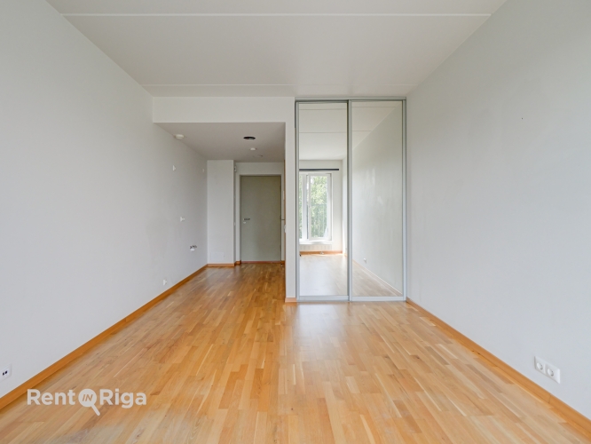 Объявление. One-room apartment in the new Liepziedi development near Mežaparks.  The apartment is located on Цена: 56000 EUR Foto #3