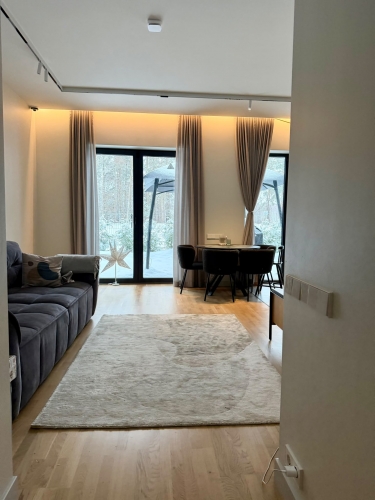 Sludinājumi. Tiek pārdota mūsdienīga rindu mājas sekcija Dreiliņos blakus mežam un tikai dažu minūšu attālumā no Cena: 269000 EUR Foto #8