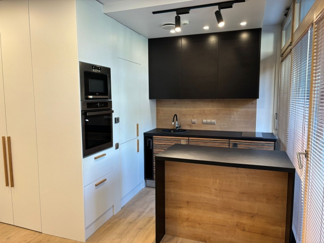 Sludinājumi. Mājīgs dzīvoklis ar plašu āra terasi jaunā projektā!   Lieliska atrašanās vieta, pastaigās attālumā Cena: 229000 EUR Foto #2