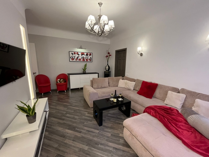 Sludinājumi. Pārdod mājīgu un funkcionāli plānotu dzīvokli Rīgas Klusajā centrā  vienā no pieprasītākajiem un Cena: 145000 EUR Foto #2
