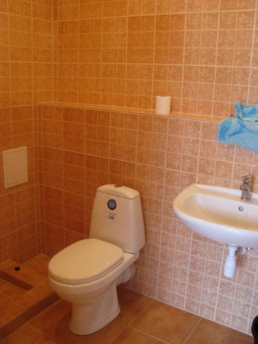 Sludinājumi. Biroja telpas jaunā biroju ēkā Pļavniekos.   + 4. stāvs. + Platība sastāv no vienas lielas telpas, Cena: 450 EUR/mēn Foto #9