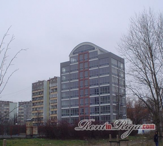 Sludinājumi. Biroja telpas jaunā biroju ēkā Pļavniekos.   + 4. stāvs. + Platība sastāv no vienas lielas telpas, Cena: 450 EUR/mēn Foto #1